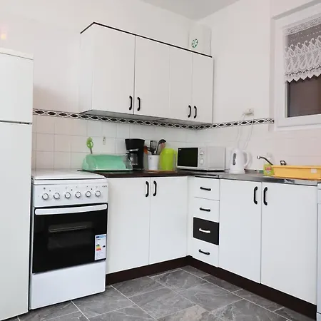 Apartment Gea *