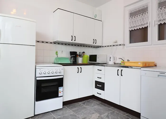 Apartment Gea *